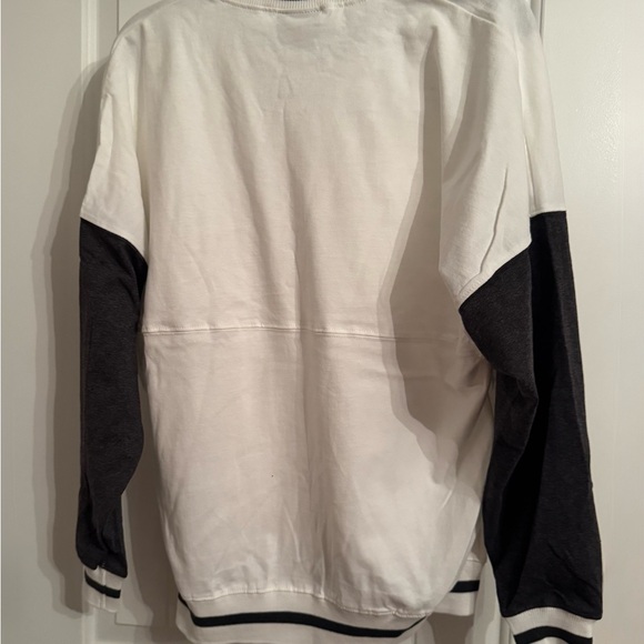 Spirit Jersey Oversized White with Black Trim NWOT - Picture 5 of 6